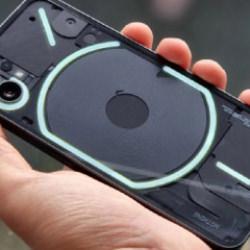 Sevilen telefon tarih oluyor! Dev marka fişini resmen &ccedil;ekti