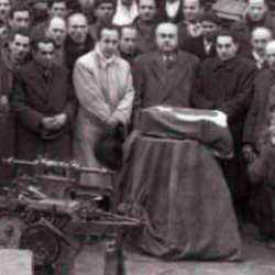 Tam 67 yıl sonra cenaze namazı kılınan komutan! Silahlarıyla d&uuml;şmana korku salmıştı...