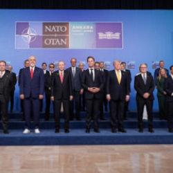 Trump, Erdoğan, Meloni, Mi&ccedil;otakis... Kameraların yakaladığı sessiz mesajlar