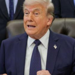 Trump'tan İspanya i&ccedil;in kavgada s&ouml;ylenmeyecek s&ouml;zler