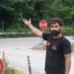 Labirent değil kavşak! Girenin kafası karışıyor: Tam 29 tabela var
