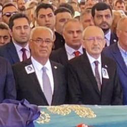 Muharrem İnce'den fotoğraf isyanı: Ahlaksızlar, cahiller...
