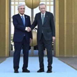 Tokayev'den Ukrayna'da barış i&ccedil;in "İstanbul form&uuml;l&uuml; 2.0'a d&ouml;n&uuml;ls&uuml;n" &ouml;nerisi
