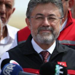 Bakan Yumaklı, yeni sistemi anlattı: Plastik k&uuml;pe gitti yerine elektronik takip geldi!