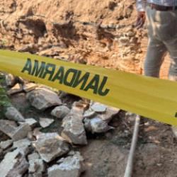 Kazma vursan tarih &ccedil;ıkıyor! Hatay&rsquo;da kanalizasyon &ccedil;alışmasında mozaik bulundu