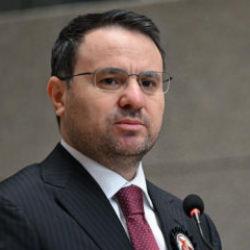 Bakan G&uuml;rlek: 81 ilde 818 ş&uuml;phelinin t&uuml;m mal varlıklarına el konuldu!