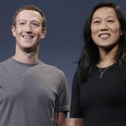 Mark Zuckerberg İrlanda'da şato satın aldı