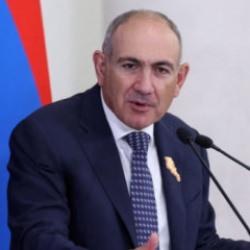 Paşinyan&rsquo;dan dikkat &ccedil;eken &ccedil;ıkış: &ldquo;Ermenistan&rsquo;ı T&uuml;rkiye&rsquo;de aramamalıyız&rdquo;