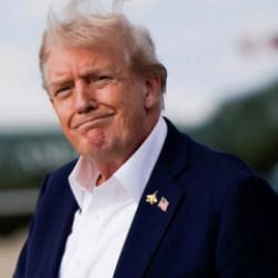 Trump'ın yeni sa&ccedil;ları g&uuml;ndem oldu! G&ouml;renler g&ouml;zlerine inanamadı