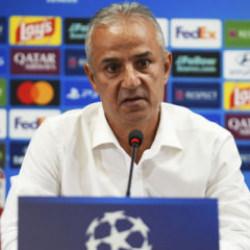 Fenerbah&ccedil;e Teknik Direkt&ouml;r&uuml; İsmail Kartal istifa etti
