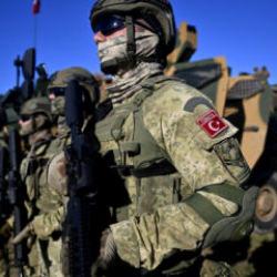 T&uuml;rk ordusu tarafından eğitildiler! &Uuml;lkenin liderinden orduya talimat! B&ouml;lgede yeni d&ouml;nem