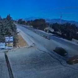 Elazığ'da 2 kişinin &ouml;ld&uuml;ğ&uuml; feci kaza kamerada