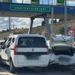 Kuzey Marmara Otoyolu'nda zincirleme kaza: 2 yaralı