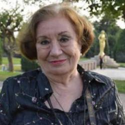 Usta oyuncu G&uuml;lsen Tuncer hayatını kaybetti