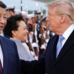 Trump'tan Şi'ye şaşırtan teklif: Silah ister misin?