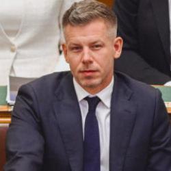 Başbakan Magyar'ın dokunulmazlığı kaldırıldı
