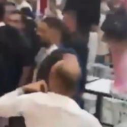 İzmir&rsquo;de YENİ Parti&rsquo;liler birbirine girdi! Yumruk ve tekmeler havada u&ccedil;uştu