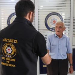 75 yaşındaki adamın evlilik umudu baklavacıda son buldu: 30&rsquo;luk gelin ka&ccedil;tı