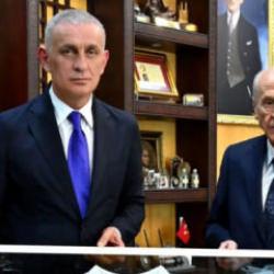 Devlet Bah&ccedil;eli'den Hacıosmanoğlu'na destek: Yalnız değilsin