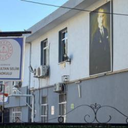 'Ortaokul &ouml;ğretmeni kadın veliyi taciz etti' iddiası: Soruşturma başlatıldı
