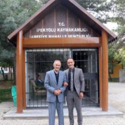 Babadan oğula ge&ccedil;en 42 yıllık muhtarlık mirası Van'da ikinci kuşakta s&uuml;r&uuml;yor