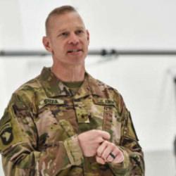 Pentagon'un &uuml;st d&uuml;zey askeri planlamacısı g&ouml;revden alındı