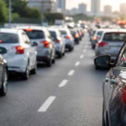 Şehir i&ccedil;i trafiği otomobilinizi &ouml;ld&uuml;r&uuml;yor: Trafiğe en dayanıklı motor belli oldu!