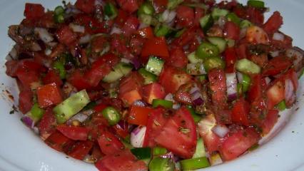 Kilis usulü kaşık salatası nasıl yapılır? 