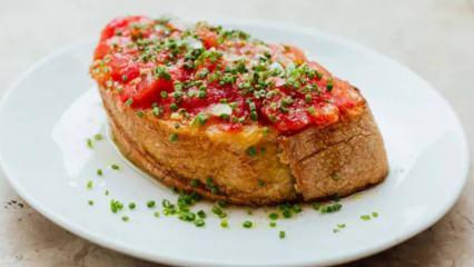 İspanyol mutfağının vazgeçilmez tarifi! Pan con tomate nasıl yapılır? Domatesli ekmek tarifi