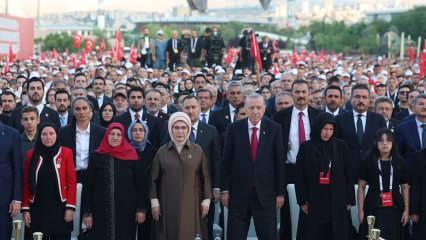 Emine Erdoğan: 