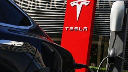 Tesla'nın ilk çeyrek kârında dev kayıp