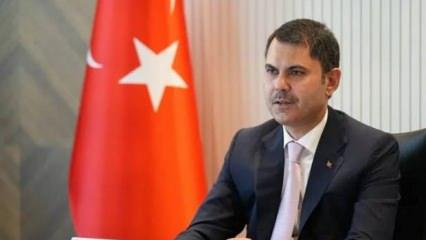 Bakan Kurum, Kahramanmaraş'ta afet konutları şantiyelerinde inceledi
