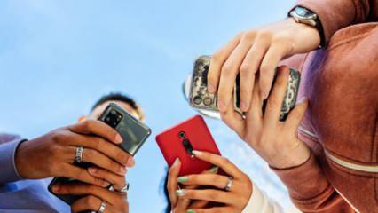 Dikkat: Güvenlik açığı olan 4 telefon ve 1 hoparlör toplatılıyor!