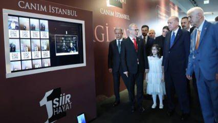 Cumhurbaşkanı Erdoğan, "Bir Şiir Bir Hayat Canım İstanbul" sergisini gezdi