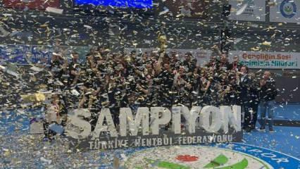 Hentbol'da şampiyon Beşiktaş oldu!