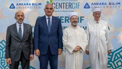 Türkiye'nin ilk İslamofobi ile mücadele merkezi açıldı