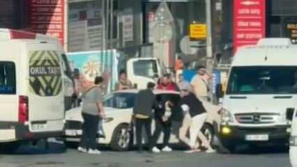 Bağcılar’da trafikte yol verme kavgası 