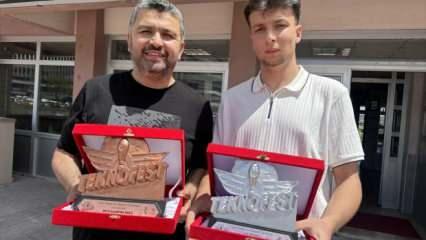 Geleceğin mühendisleri iş başında! Lise takımı uçan araba algoritmasıyla ödül kazandı! 