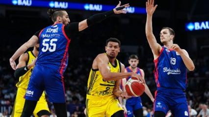 Hedef bir kupa daha: Fenerbahçe Beko finale yükseldi