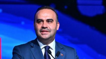 Bakan Kacır, Türki̇ye’nin kritik füzelerini geliştiren SAGE’de