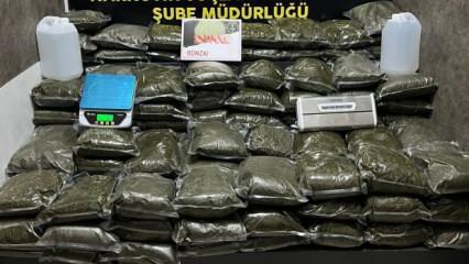 Tam 126 kilogram 'insan yiyen' uyuşturucu: Bakan Yerlikaya görüntüleri paylaştı!