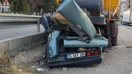 Burdur’da otomobil, dorseye çarptı: 1 ölü, 1 yaralı