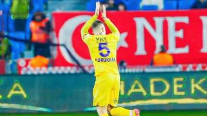 Dev kulüplerde oynamıştı! Süper Lig ekibi yollarını ayırdı