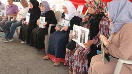 Diyarbakır anneleri PKK'nın silah bırakmasını olumlu karşıladı