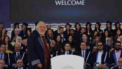 Medipol mezuniyetinde İlber Ortaylı'nın sözleri damga vurdu