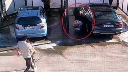 Motosikletli genç kız benzinlikte yıkanan otomobile çarptı