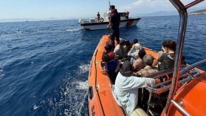 Fethiye'de mahsur kalan 24 kaçak göçmen kurtarıldı