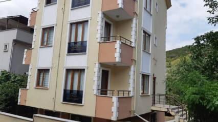 Genç sağlık çalışanı evinde ölü bulundu