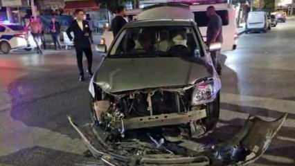 Çorum’da 3 otomobile çarpan traktör sürücüsünün ehliyetine el konuldu