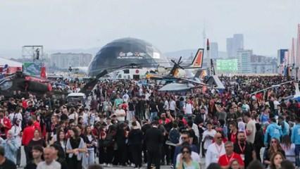 TEKNOFEST İstanbul tamamlandı! Bayraktar'dan gençlere çağrı